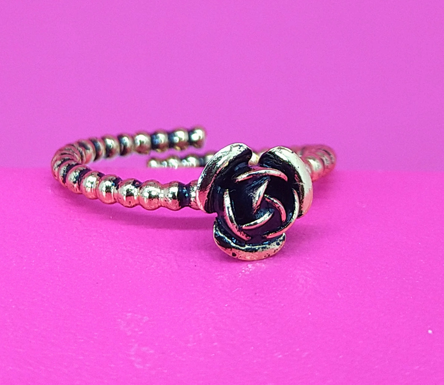 Ring "Röschen" von Sergio Engel, Berlin