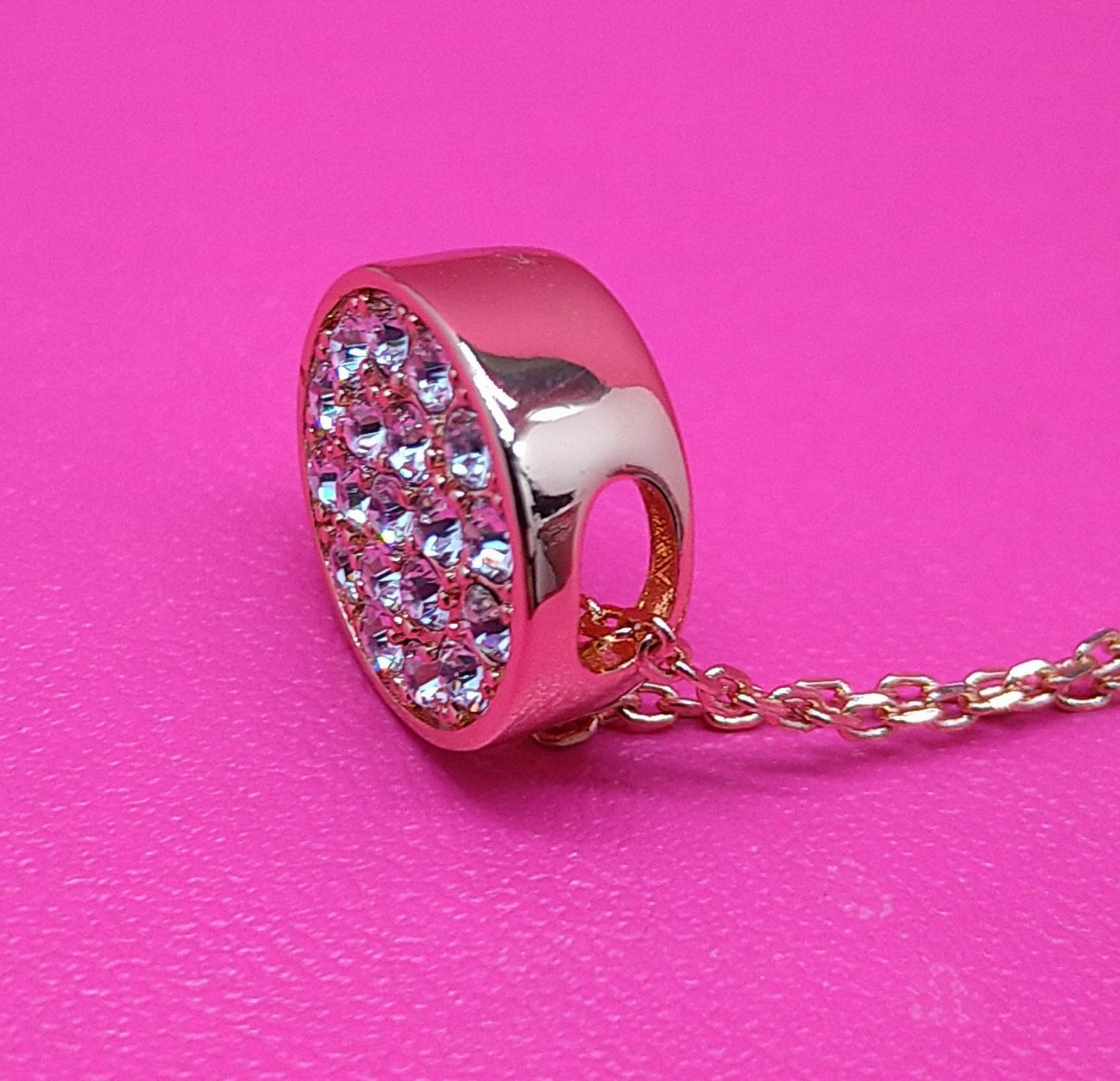 Kette "Rondel" rosé vergoldet mit 19 Kristallen