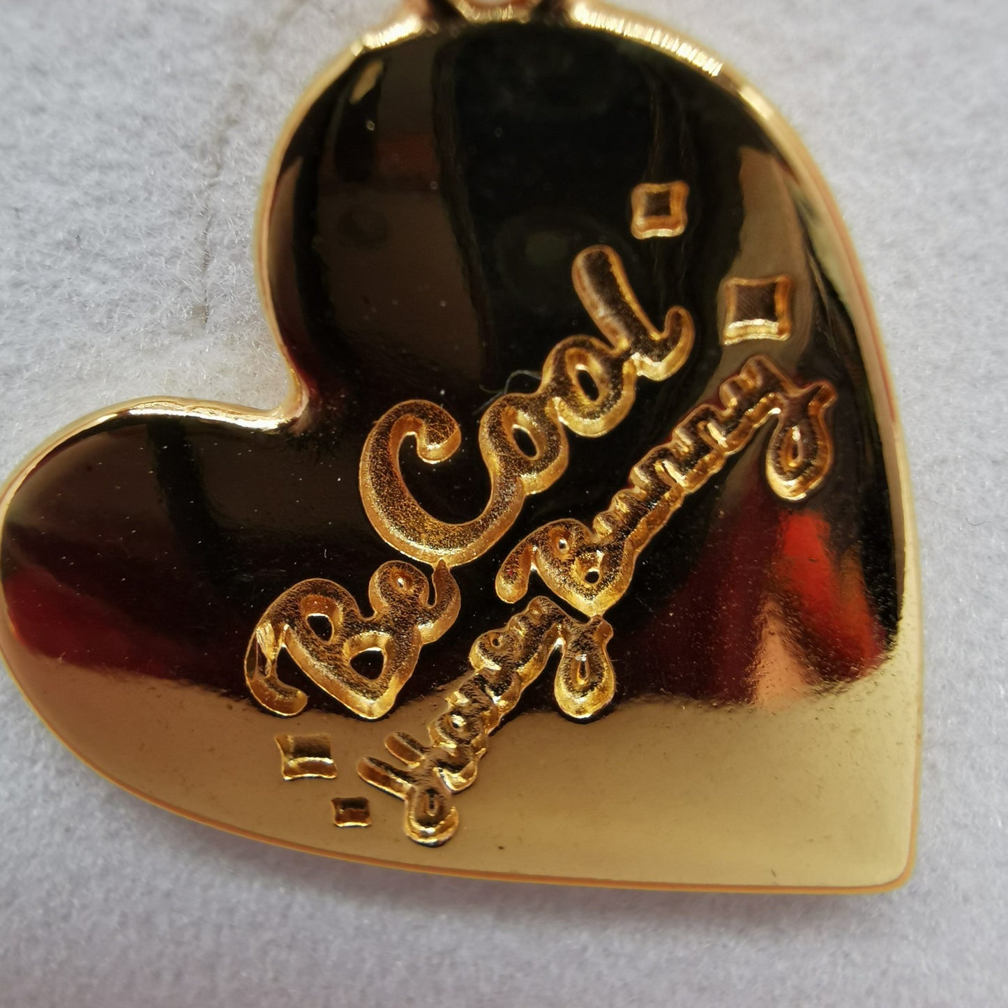 Kette "Be Cool Honey Bunny", von &anne